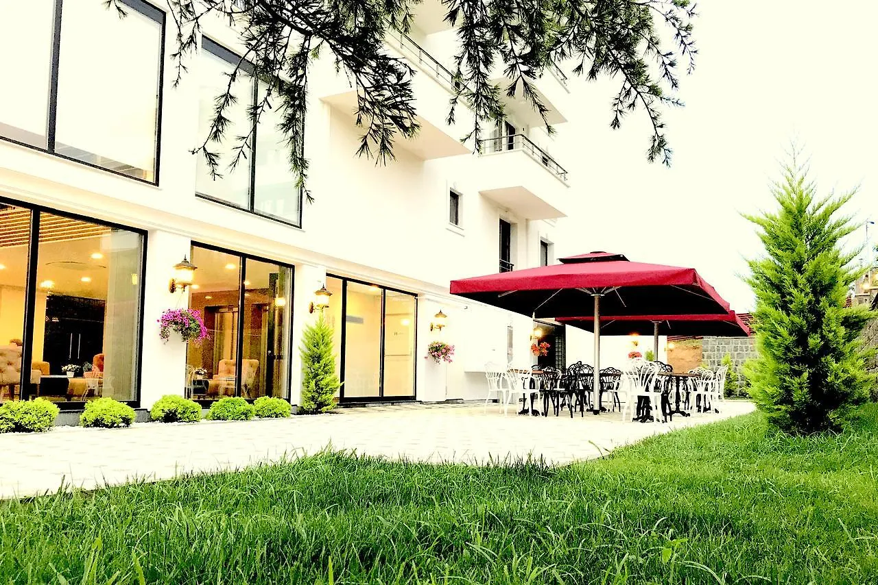 White House Hotel Trabzon 3*,
